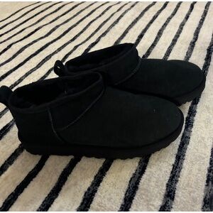 Ugg | Classic Ultra Mini | 9